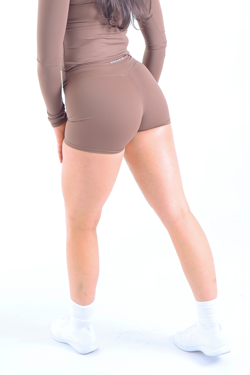 UC025 Align Shorts - Mocha