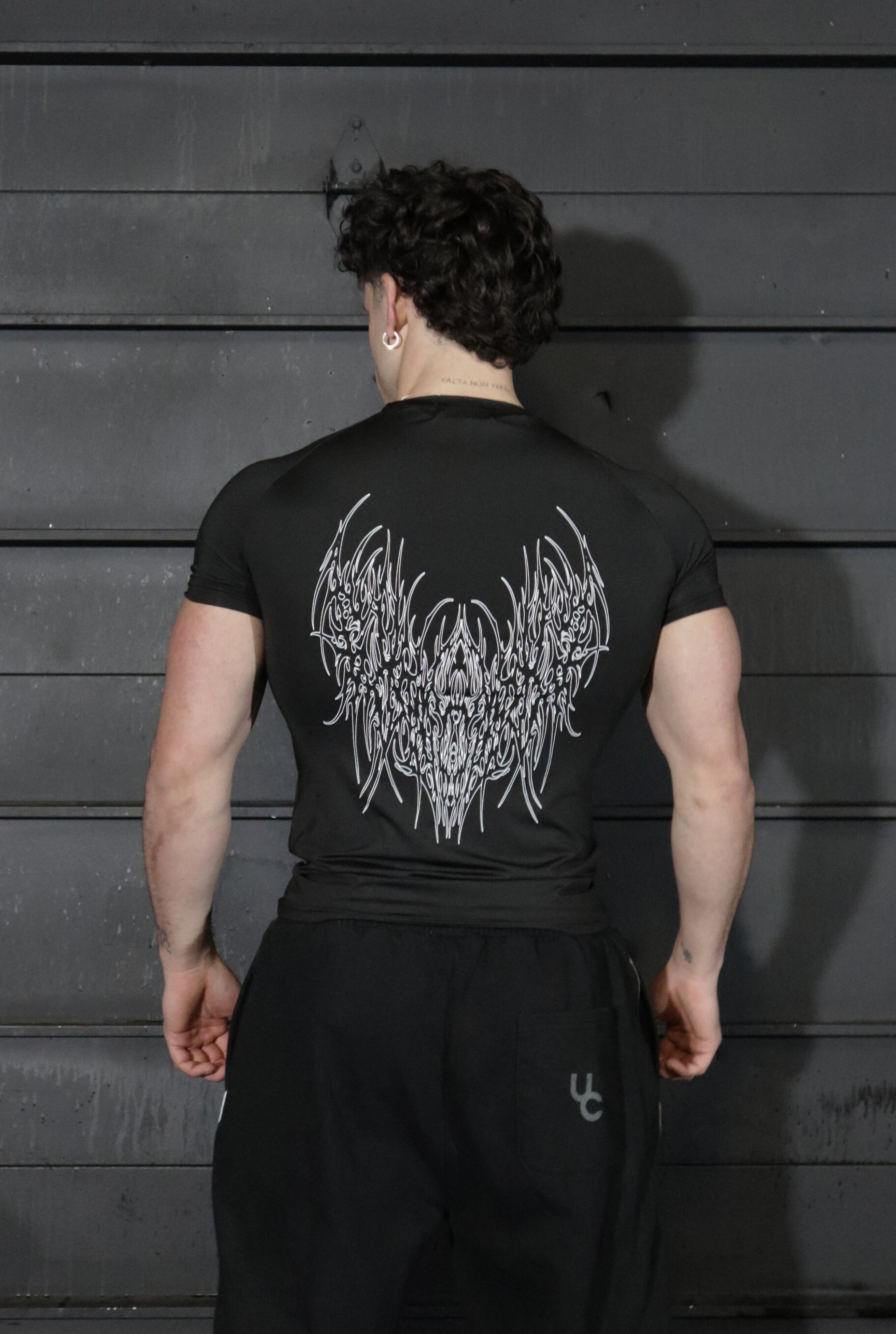 UC045 Venom Compression Tee - Black