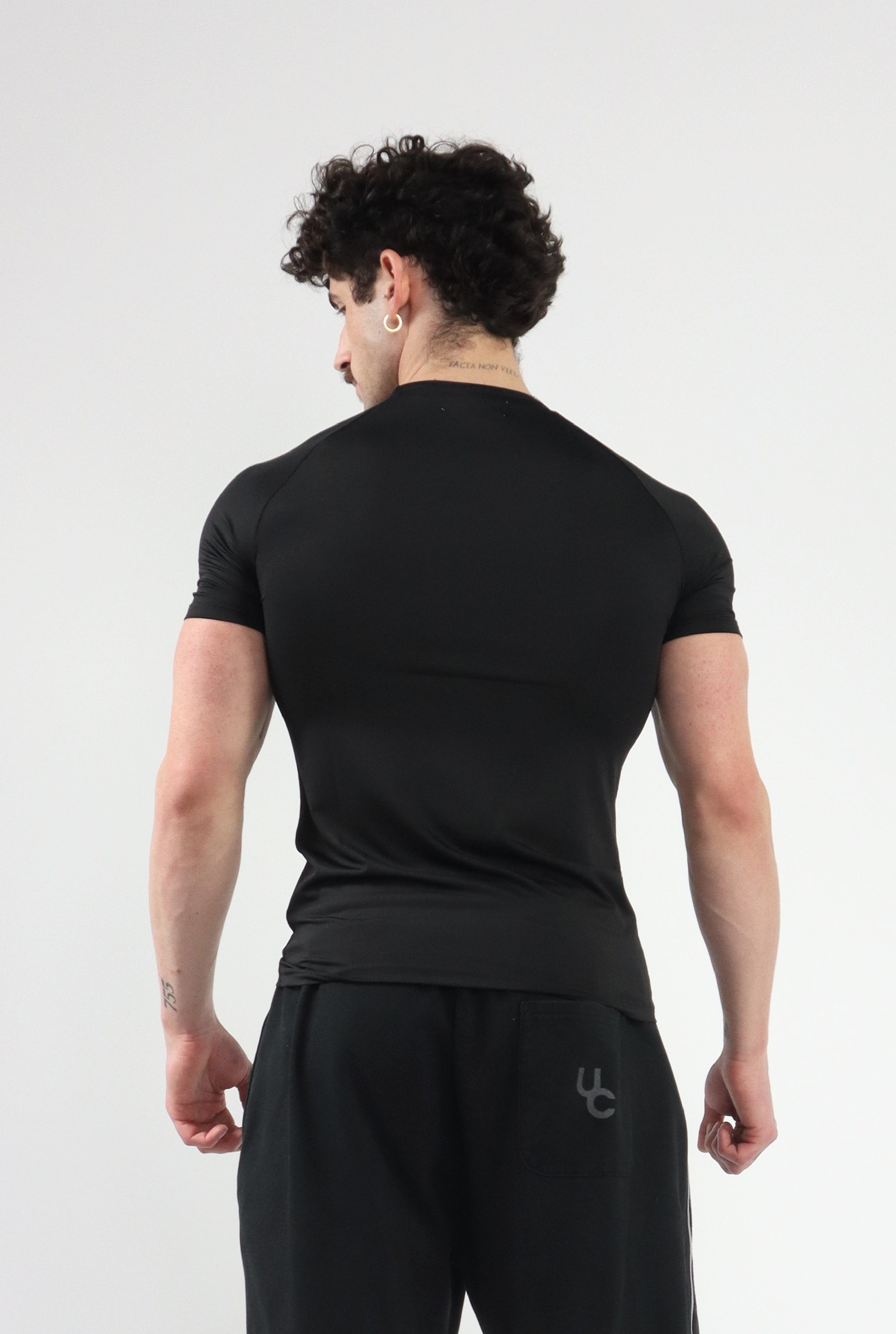 UC08 Resurgence Compression Tee - Black/Red