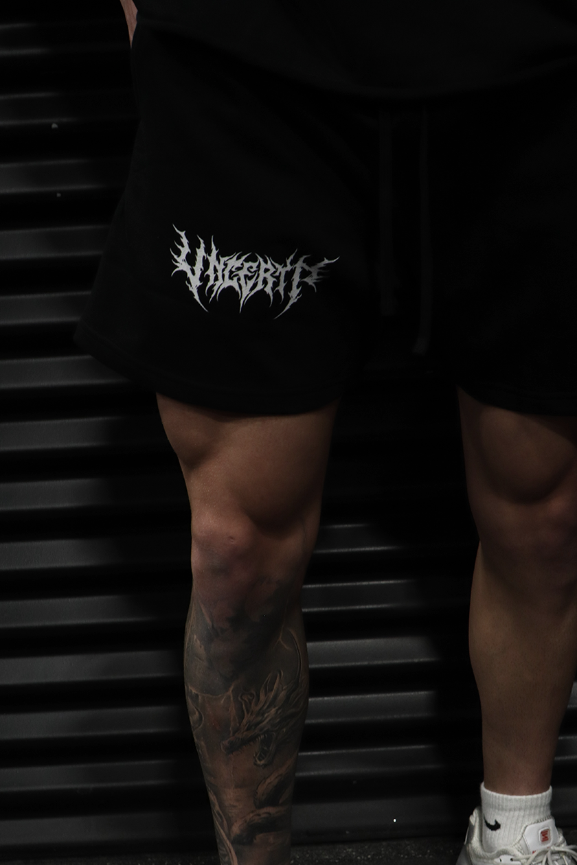 UC024 Conquer Shorts - Black
