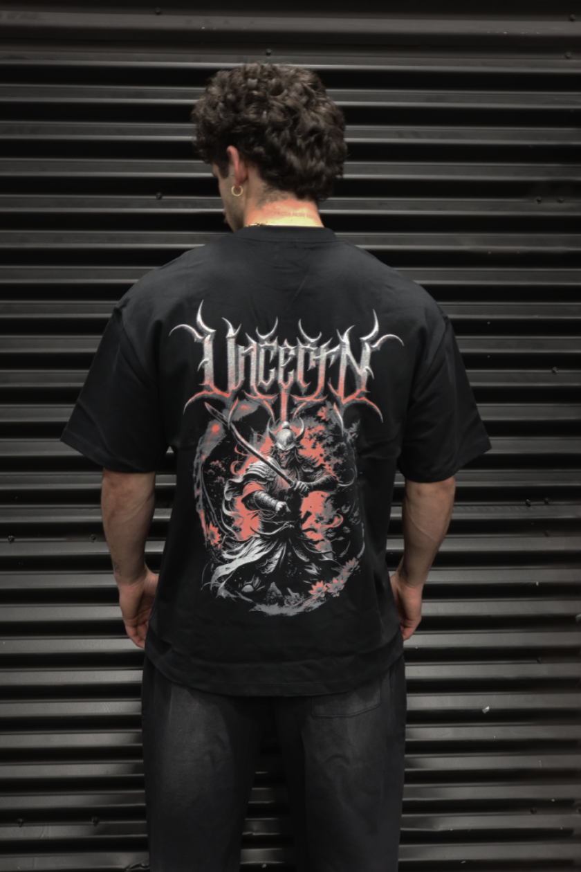 UC038 Obsidian Oversized Tee - Black