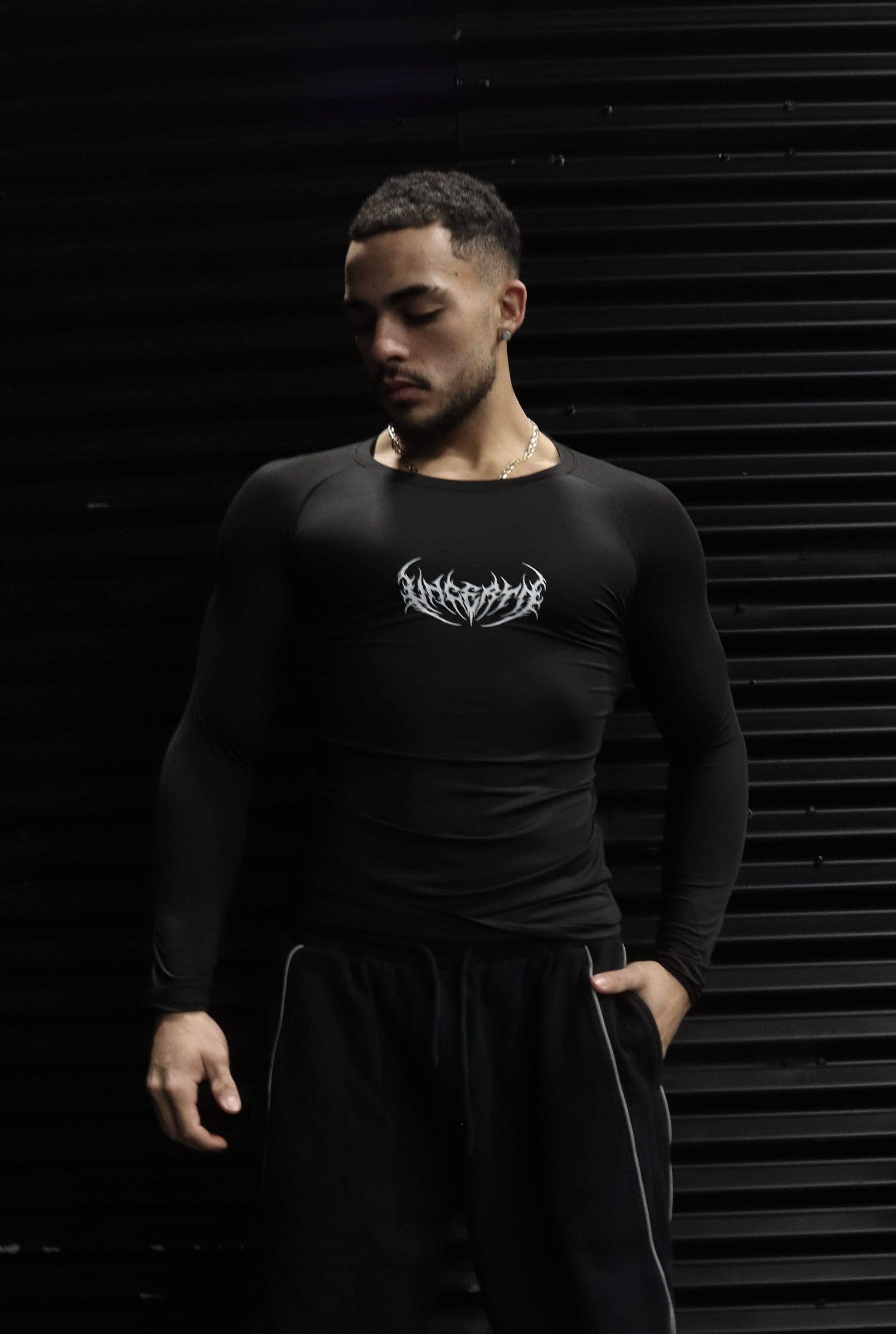 UC046 Void Compression Longsleeve - Black