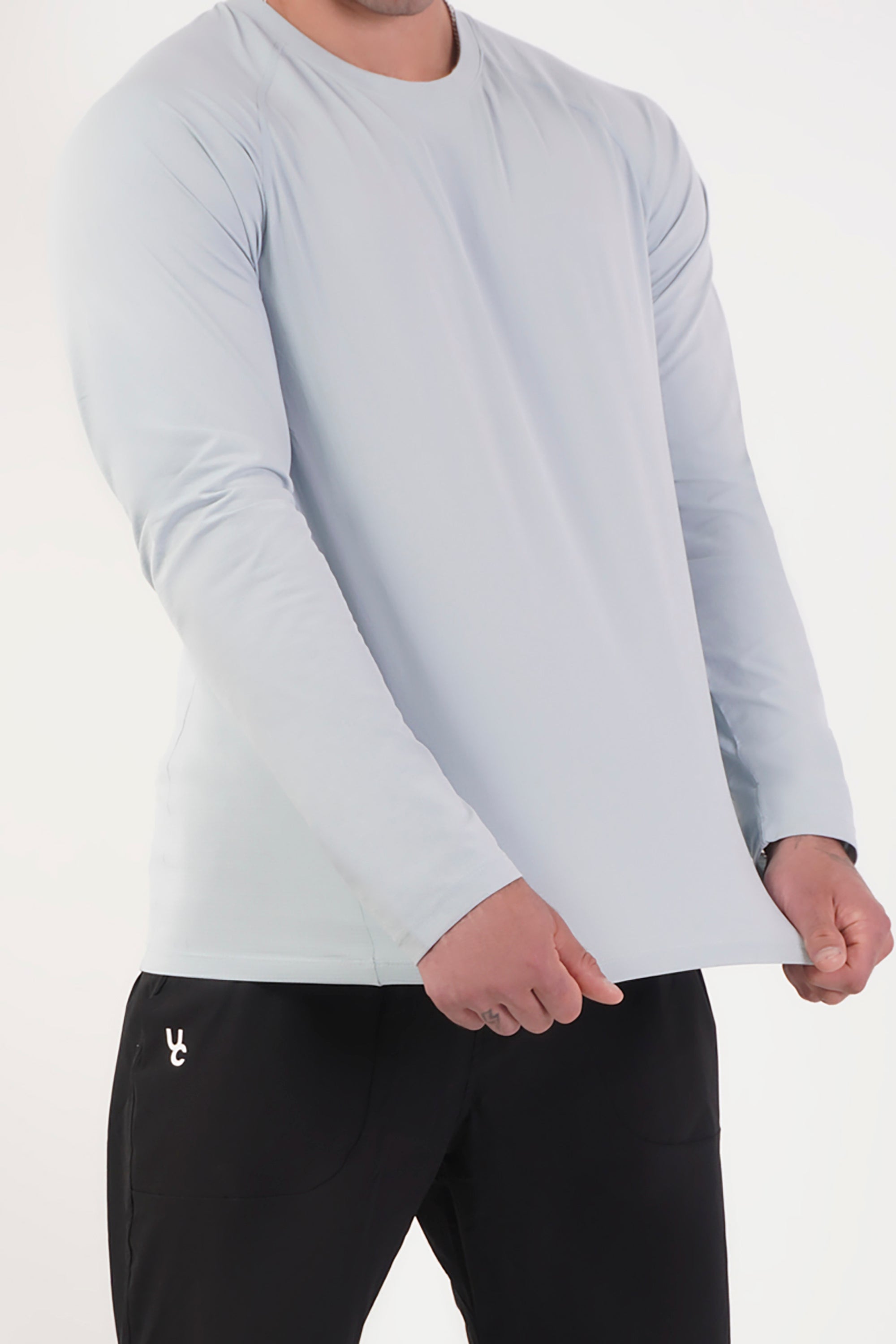 UC032 Summit Longsleeve - Sky Blue